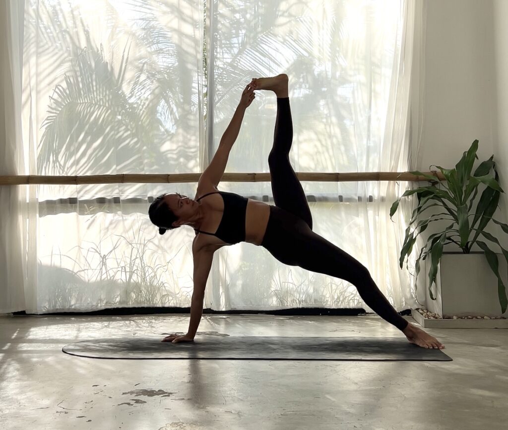Dynamic Vinyasa · Kaia Studio · קופנגן