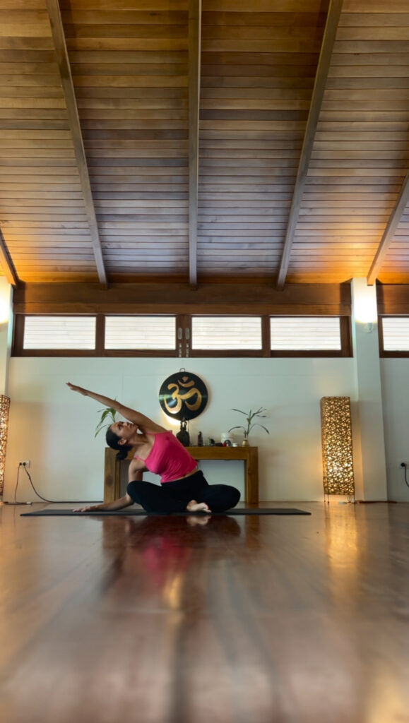 Slow Flow Yoga · Omari · Koh Phangan