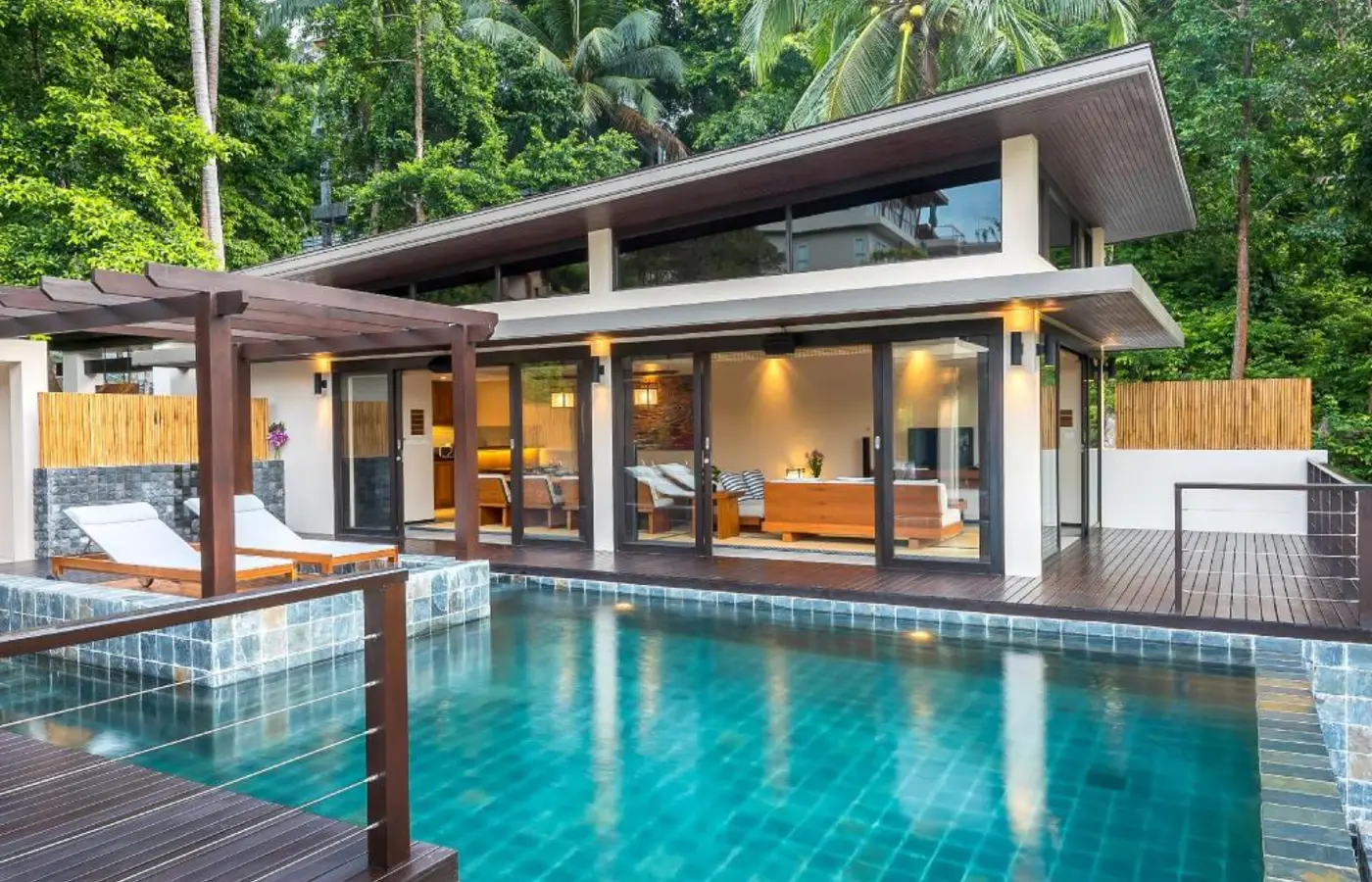 Modern pool villa at Aspire Villas Koh Phangan — Crazy GAKKO Stay