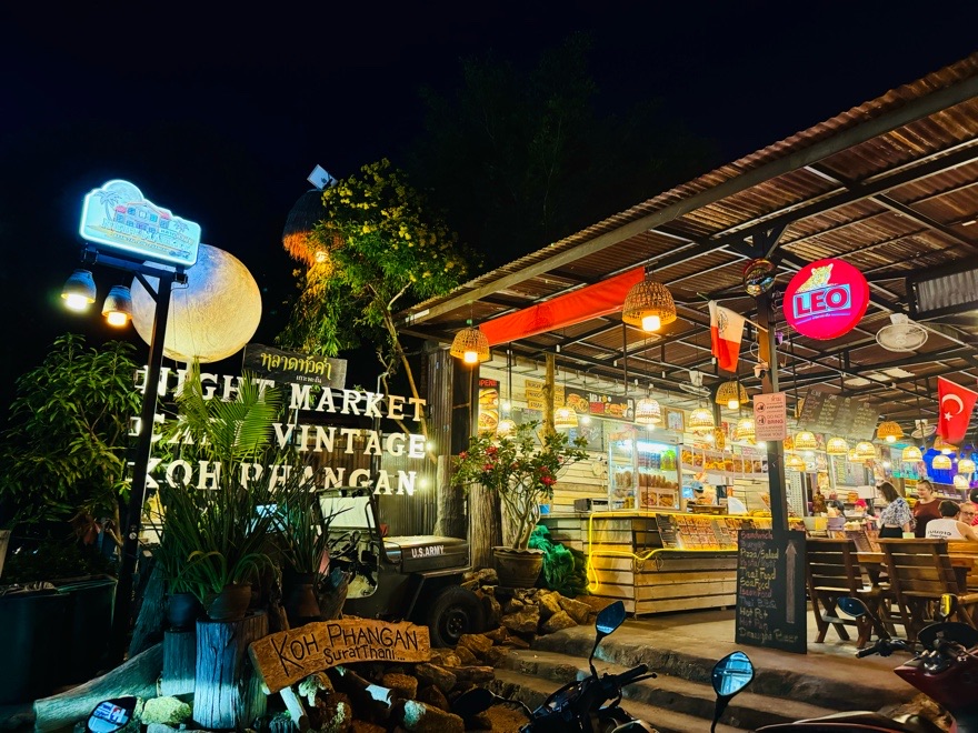 Baan Tai Night Market in Koh Phangan