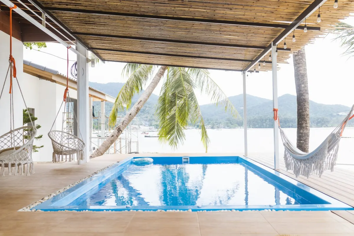 Chaloklum Beachfront Pool Villa, Chaloklum — private pool facing Chaloklum Bay — Crazy GAKKO Stay