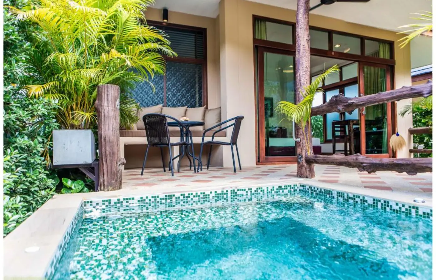 Private patio and plunge pool at The Great Escape Chalets — Crazy GAKKO Stay