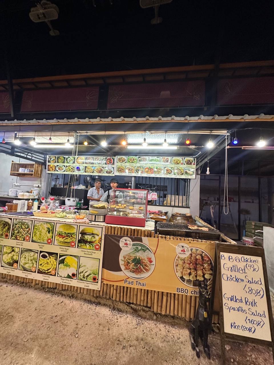 Mama Market in Srithanu, Koh Phangan